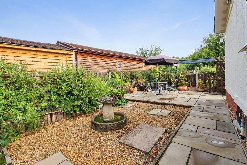 Property photo 3 of 17