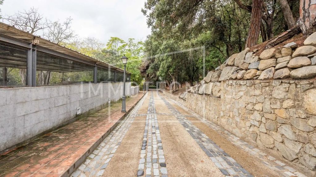 Property photo 3 of 70