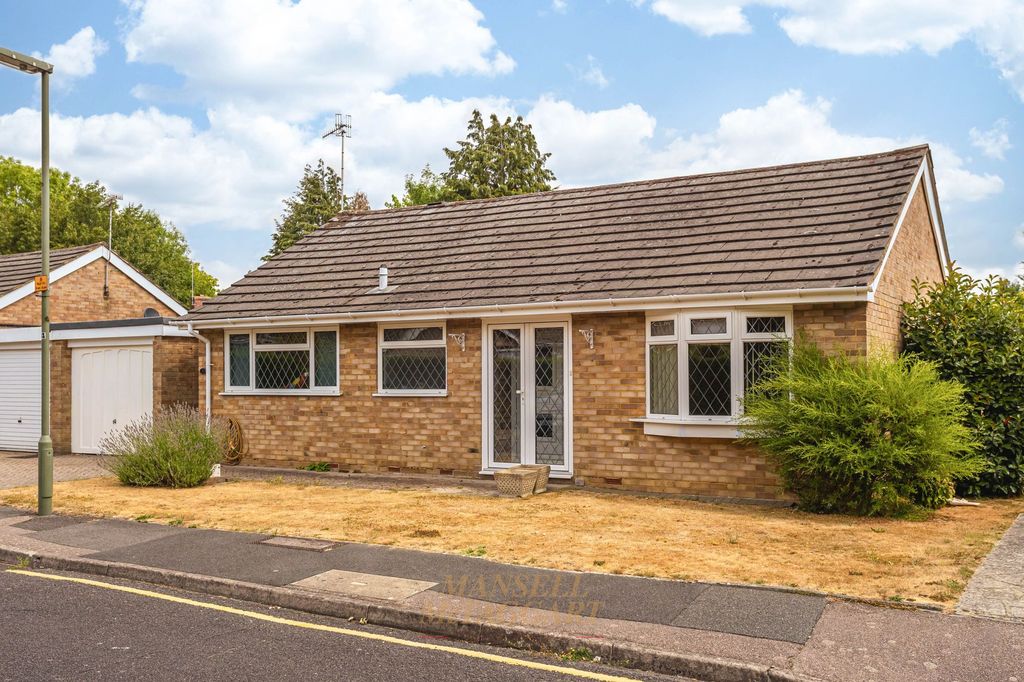Property photo 1 of 18
