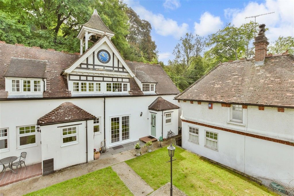 Property photo 1 of 16 External (Web)