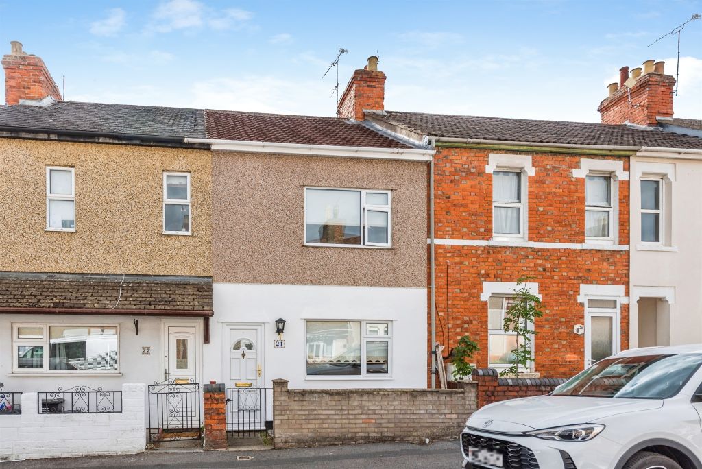 Property photo 1 of 12