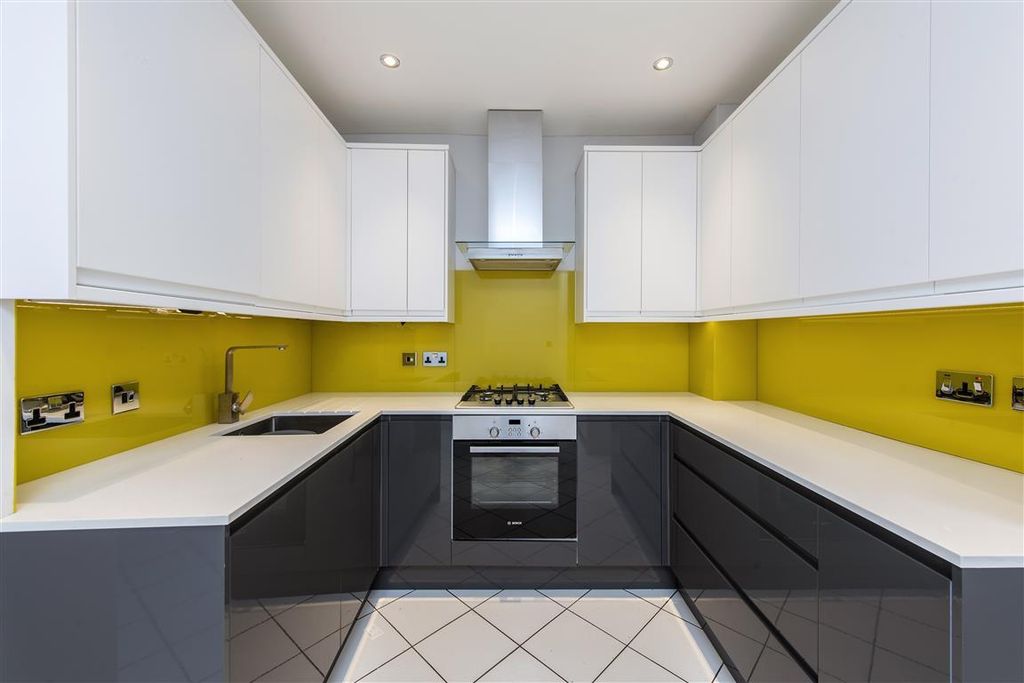 Property photo 2 of 6 1