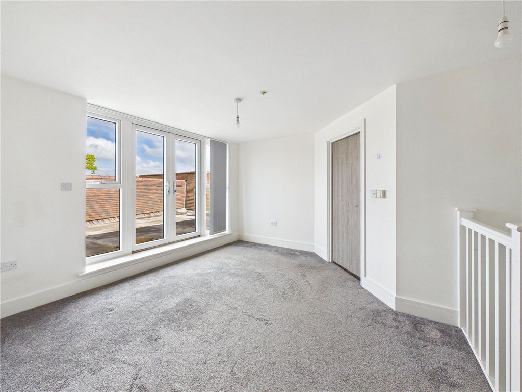 Property photo 3 of 11 Picture No. 03