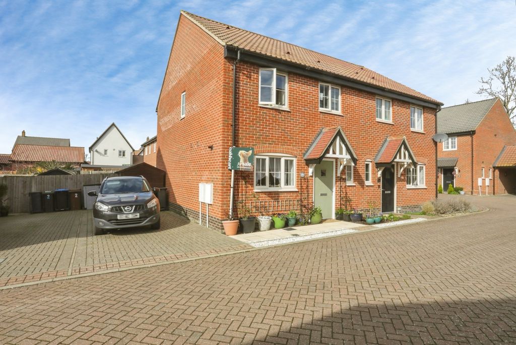Property photo 2 of 19 Pbox-Img.Jpg