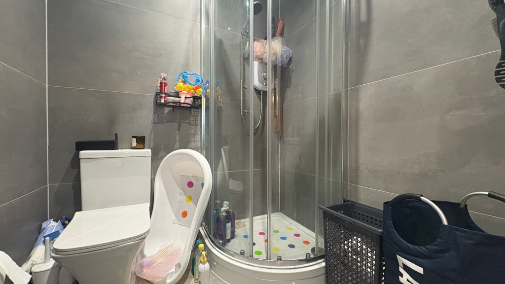 Property photo 3 of 4 Img_1476