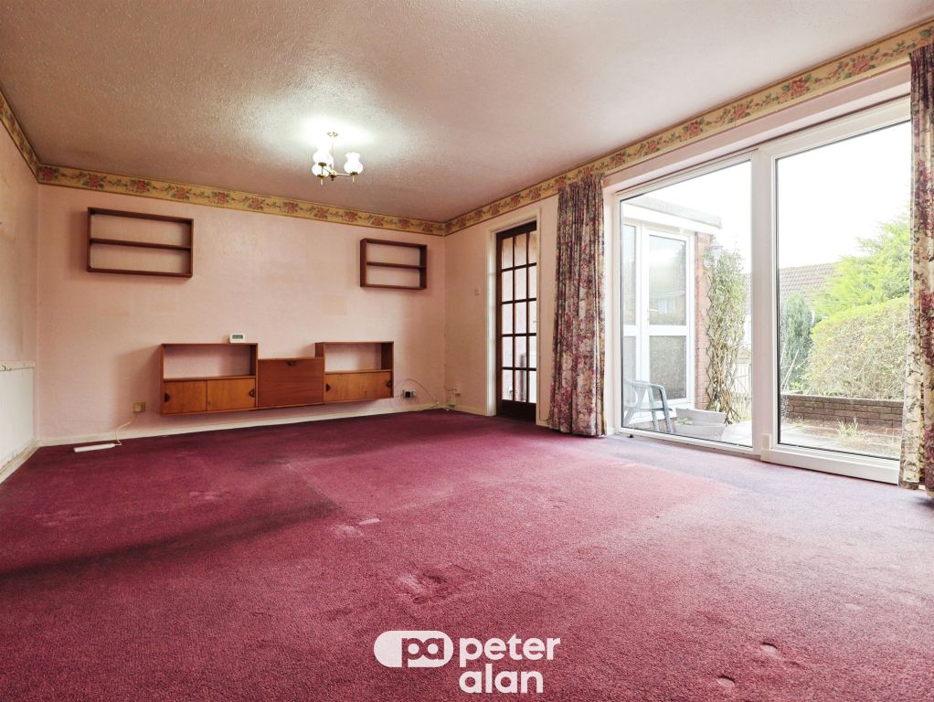 Property photo 3 of 15