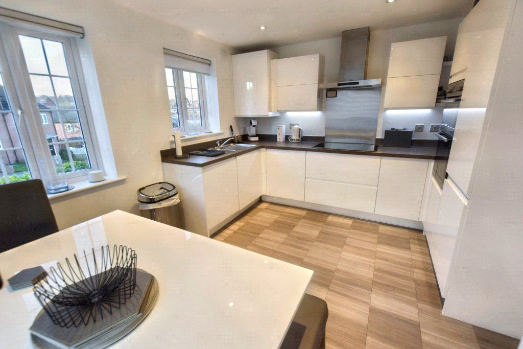 Property photo 1 of 20 Kitchen/Diner