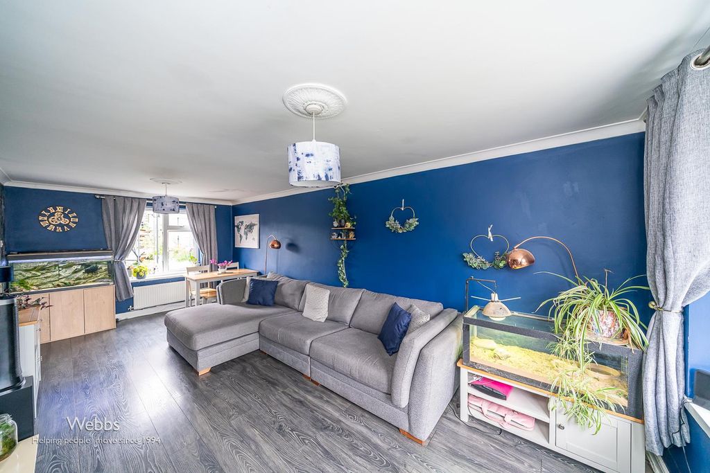 Property photo 2 of 22 Â© Webbs Estate Agents Â© (97 Of 124).Jpg