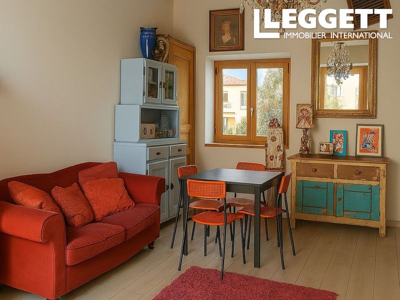 Property photo 2 of 10