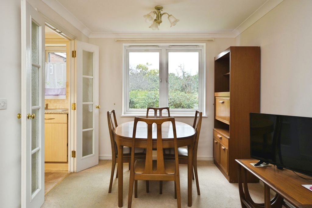 Property photo 3 of 13 Pbox-Img.Jpg