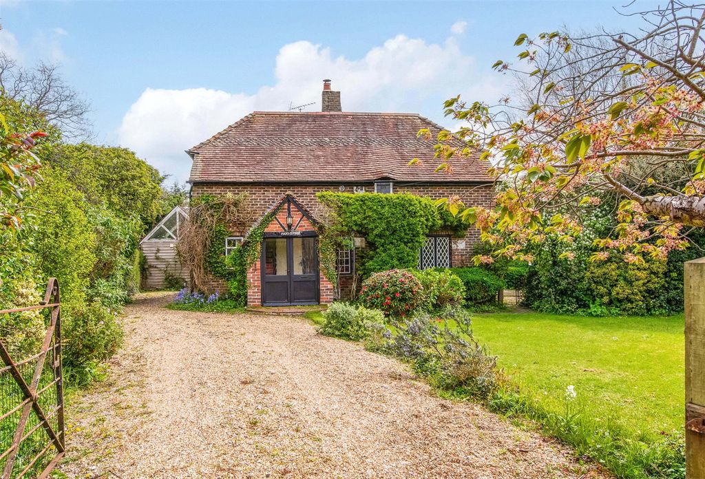 Property photo 1 of 16 The Cottage