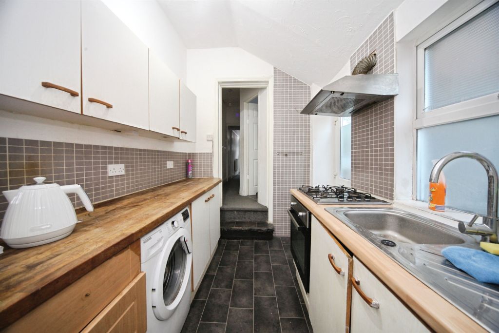 Property photo 3 of 13