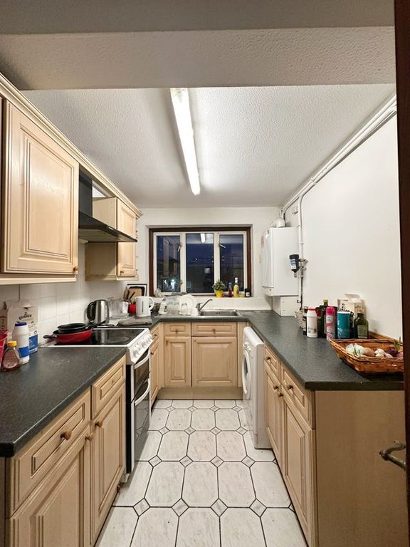 Property photo 2 of 4