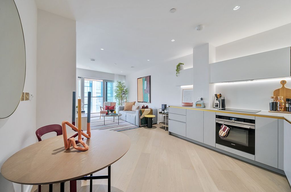 Property photo 2 of 14 Kitchen &amp; Dining.Jpg