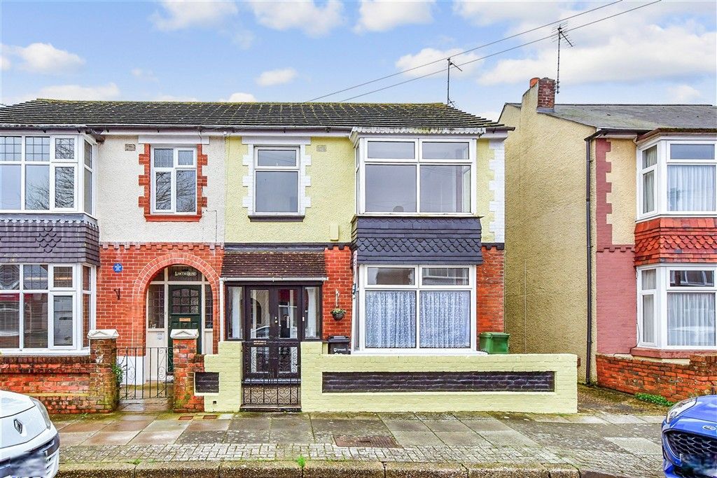 Property photo 1 of 10 External (Web)