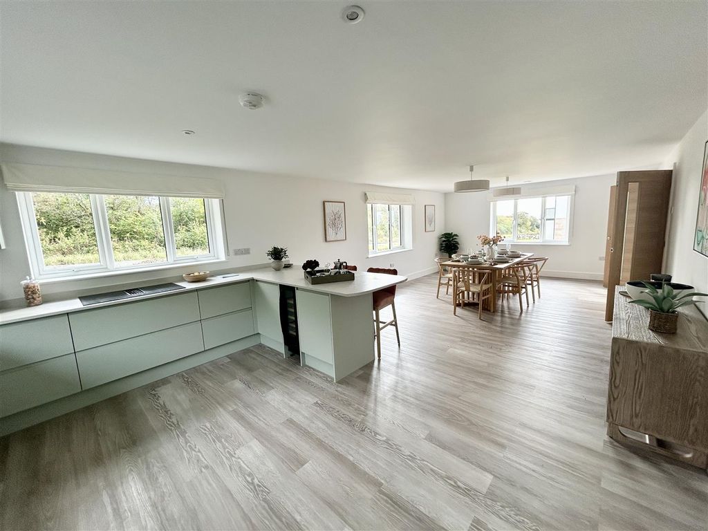 Property photo 3 of 20 Img_4011.Jpeg