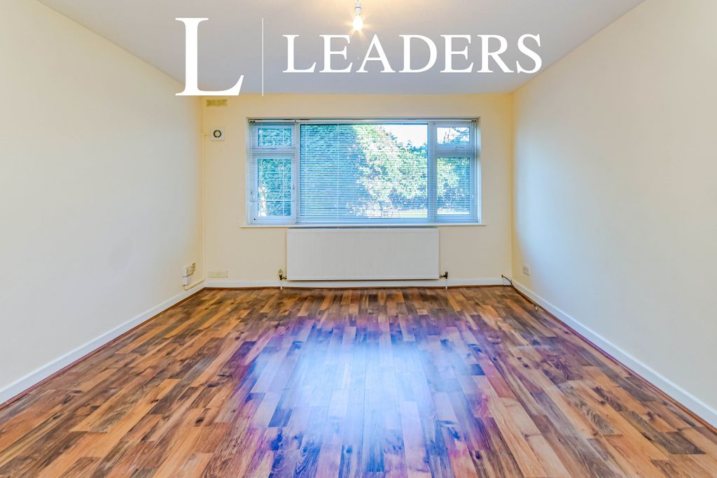 Property photo 1 of 10 1