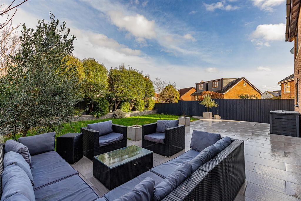 Property photo 3 of 28 29-26.Jpg