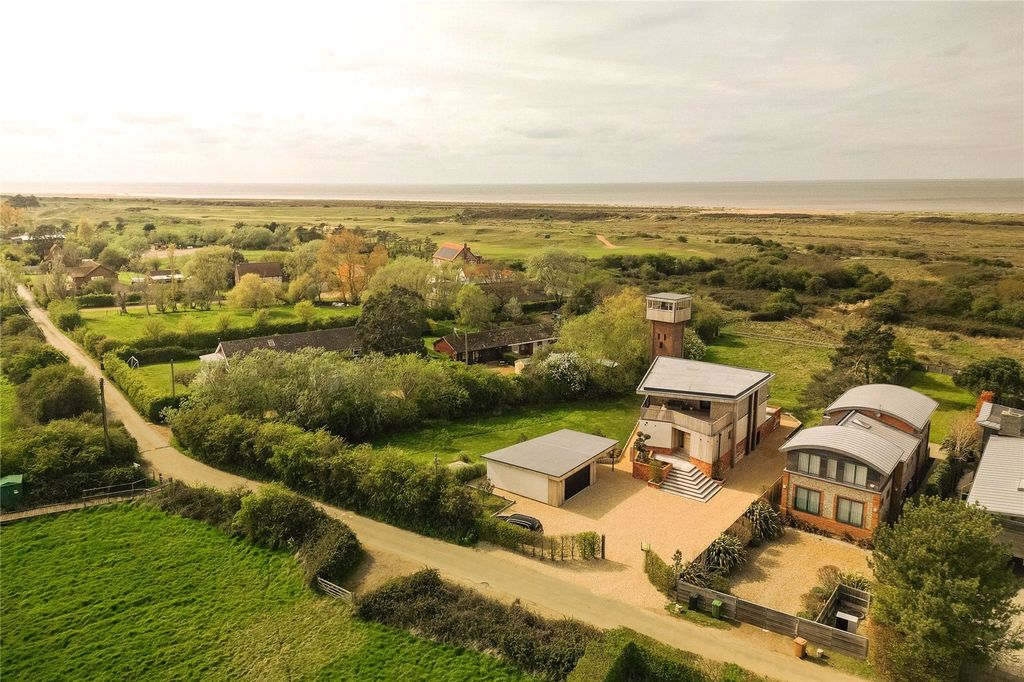4 bed detached house for saleBroadwater Road, Holme Next The Sea, Hunstanton, Norfolk PE36