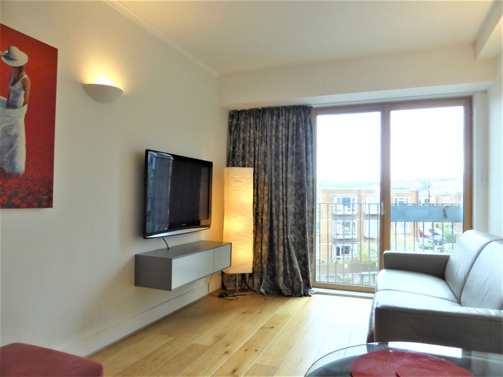 Property photo 2 of 9