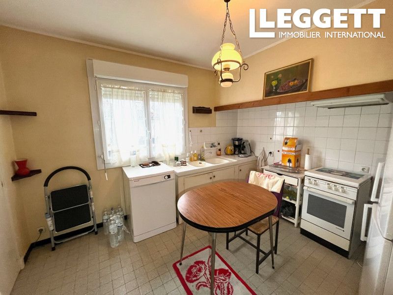 Property photo 2 of 10