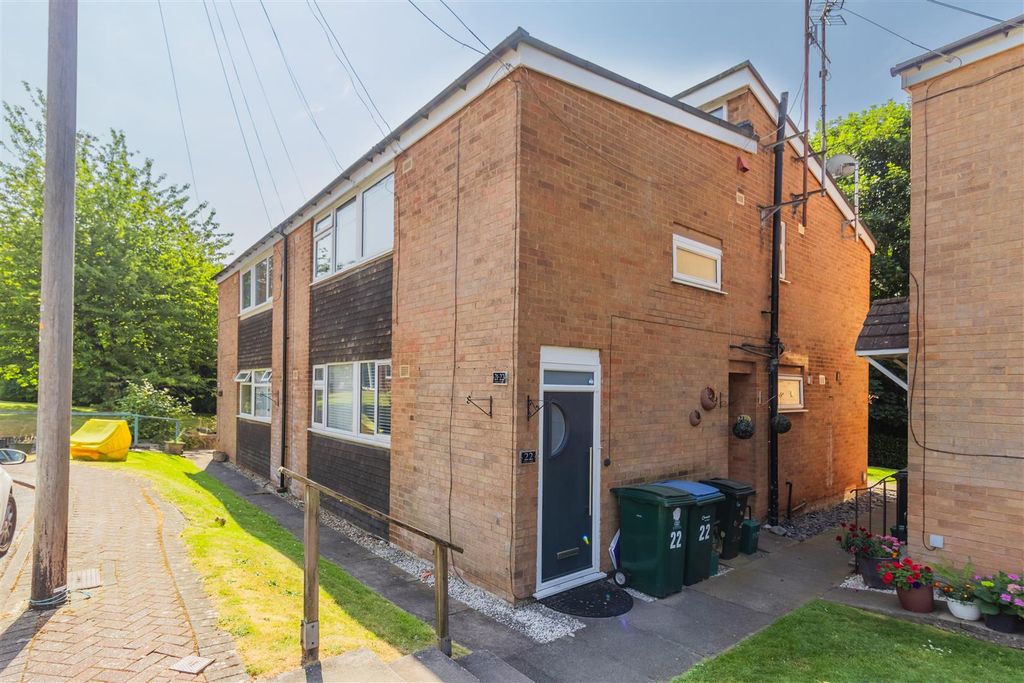 Property photo 1 of 22