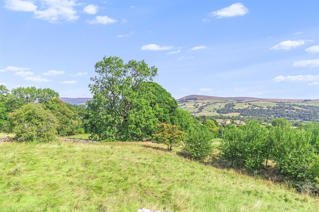 Property photo 2 of 33 View 3.Jpg