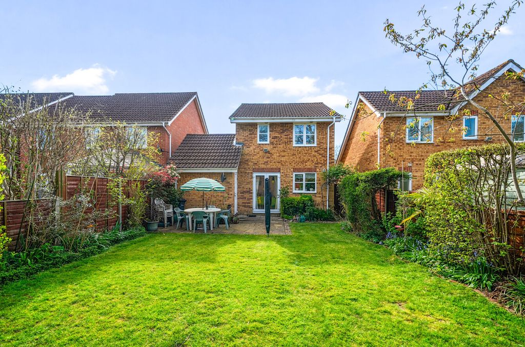 Property photo 2 of 11 1439362-15-69d549...