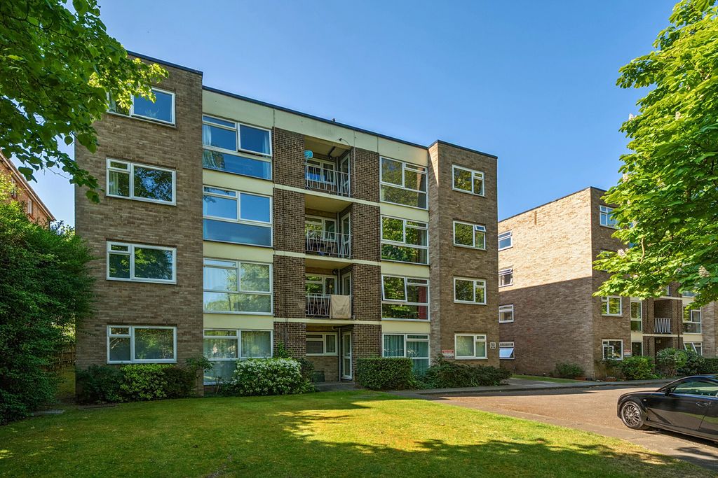 Property photo 1 of 13 External