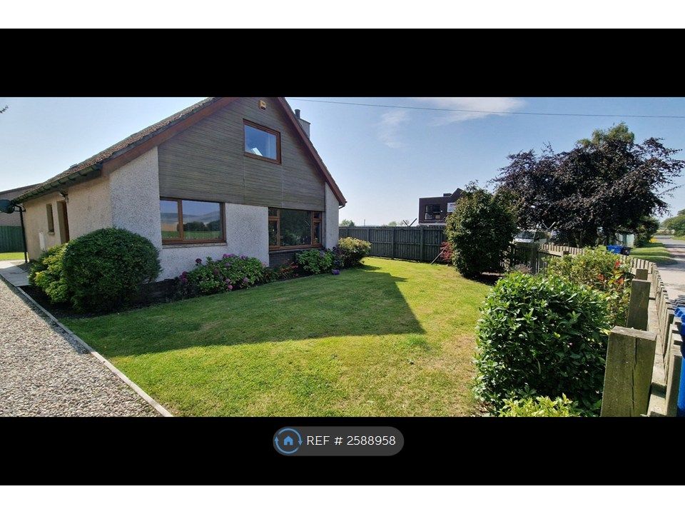Property photo 3 of 21 Front &amp; Garden