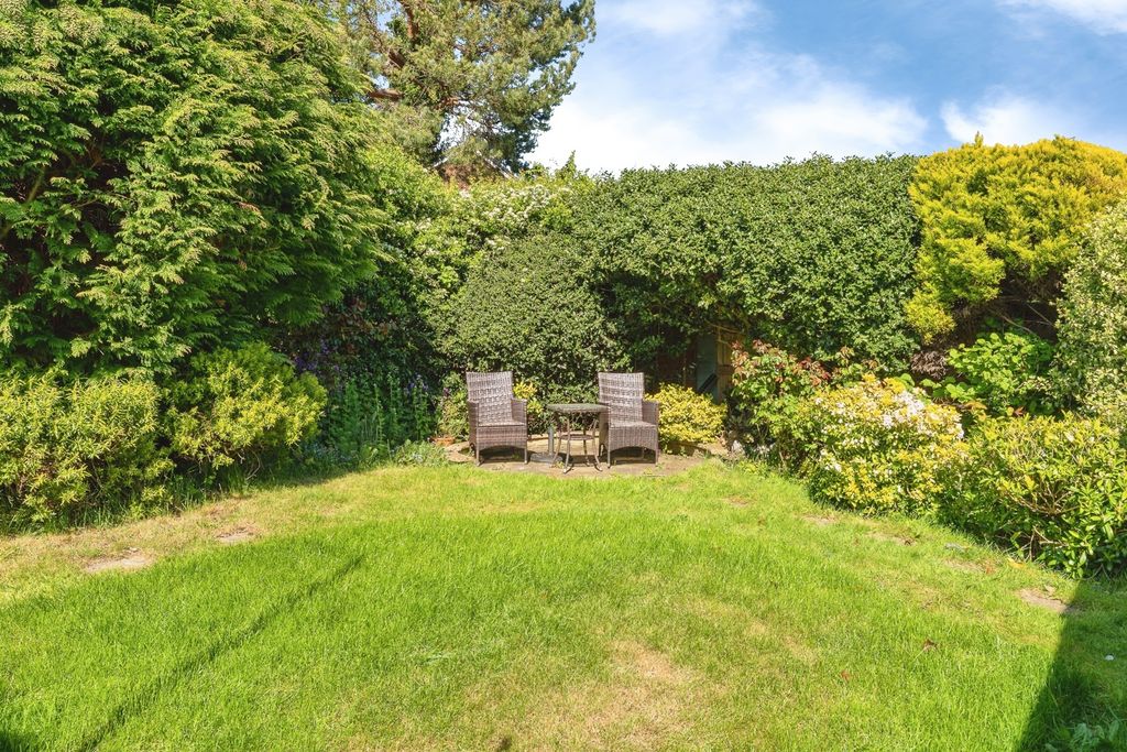 Property photo 3 of 27 Pbox-Img.Jpg