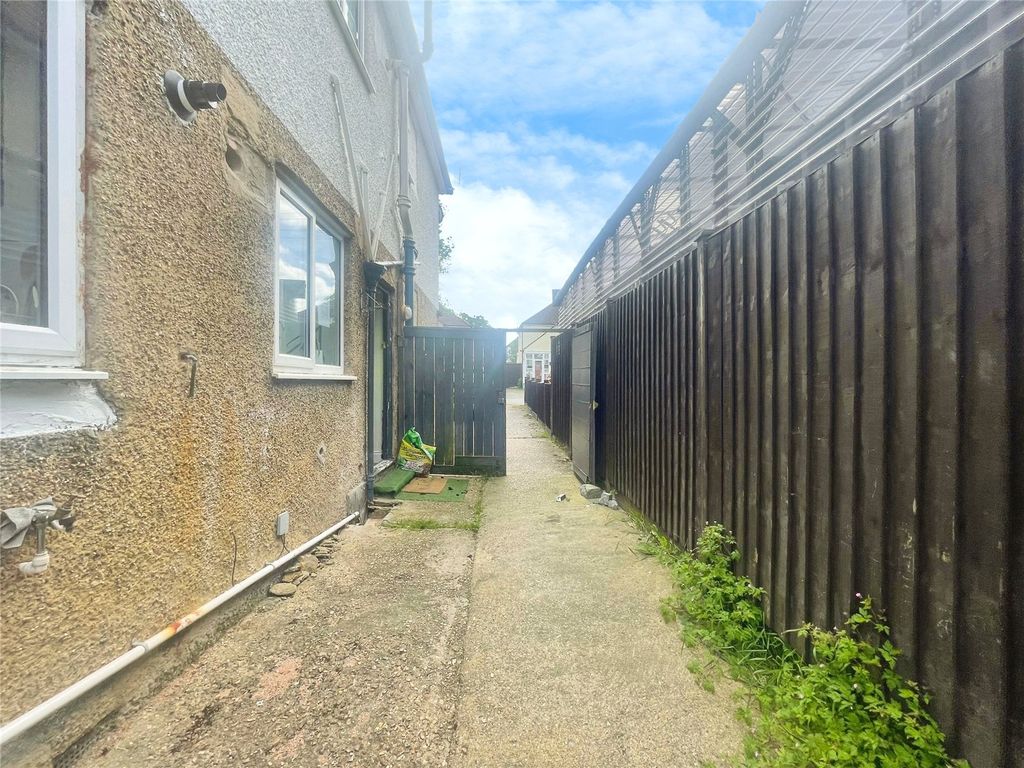 Property photo 3 of 4 Picture No. 03