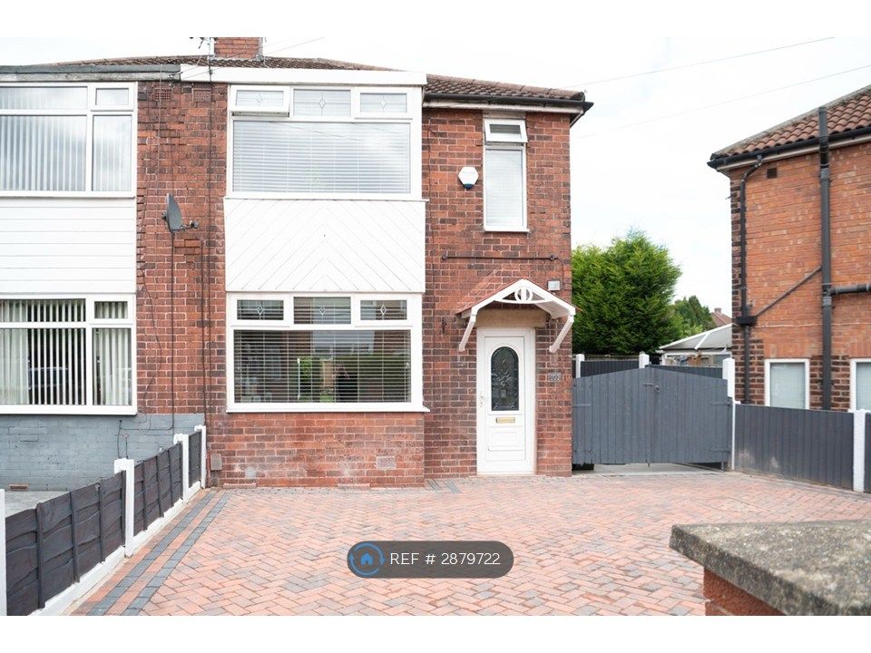 Property photo 2 of 21