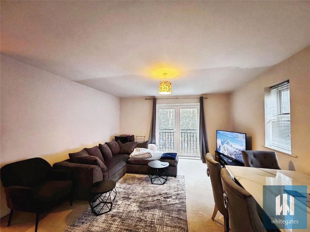 Property photo 3 of 11 Picture No. 26