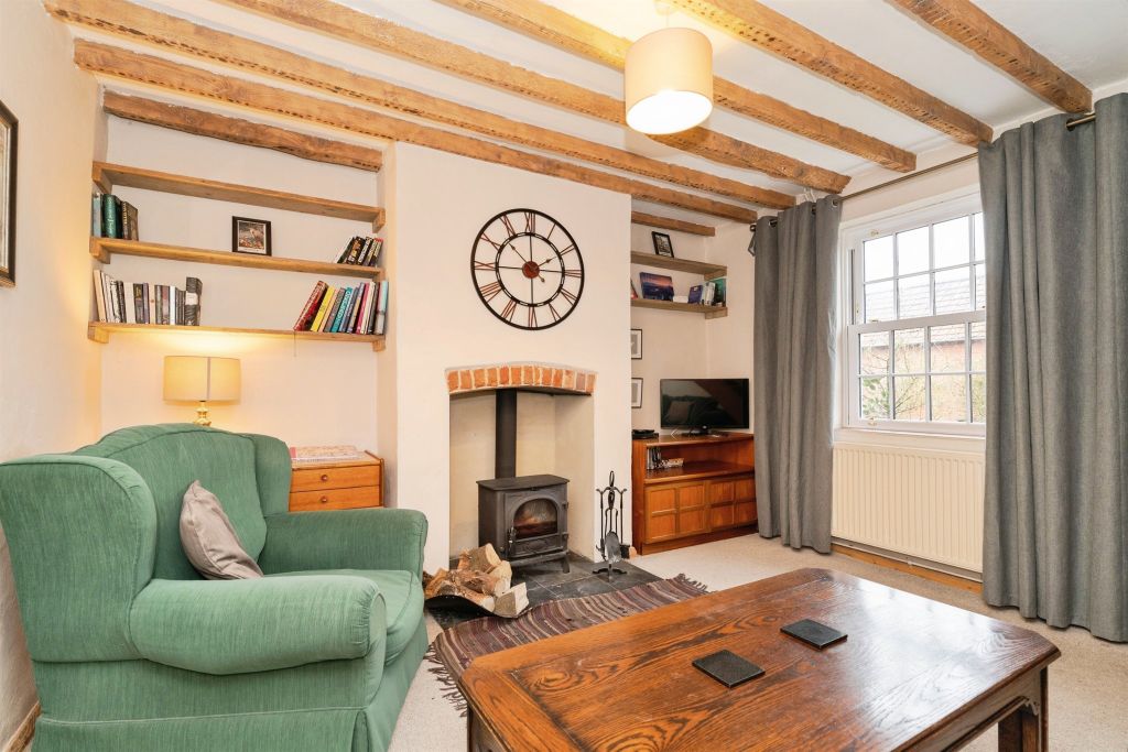 Property photo 2 of 16