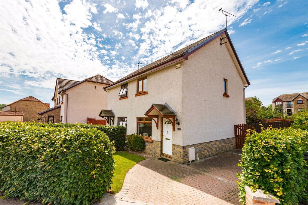 Property photo 1 of 20 Picture No. 12