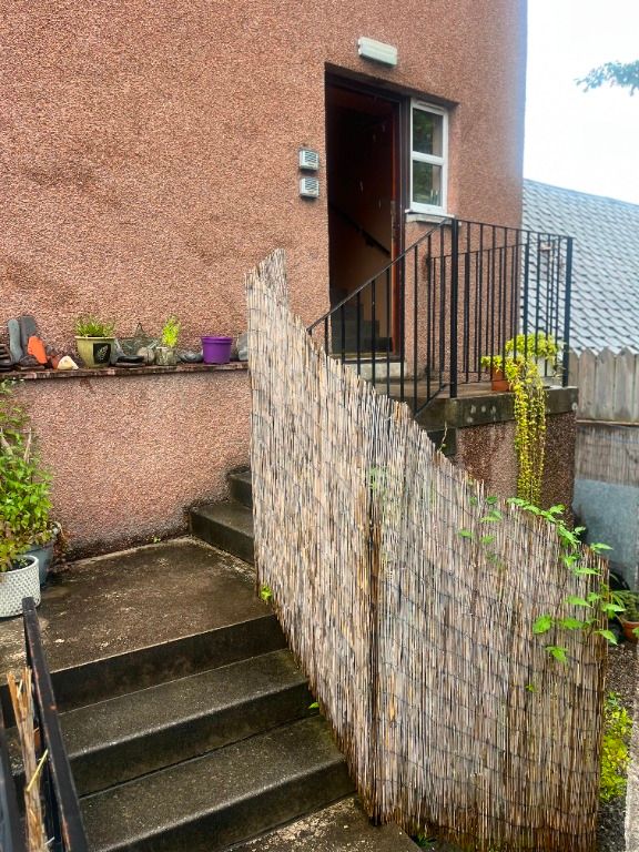Property photo 2 of 12 Photo 2