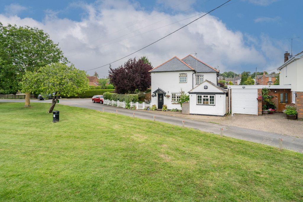 Property photo 1 of 30