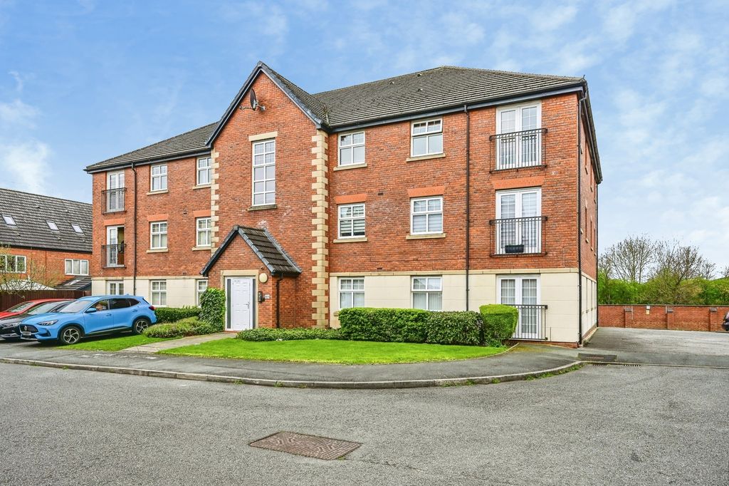 Property photo 1 of 16 Pbox-Img.Jpg