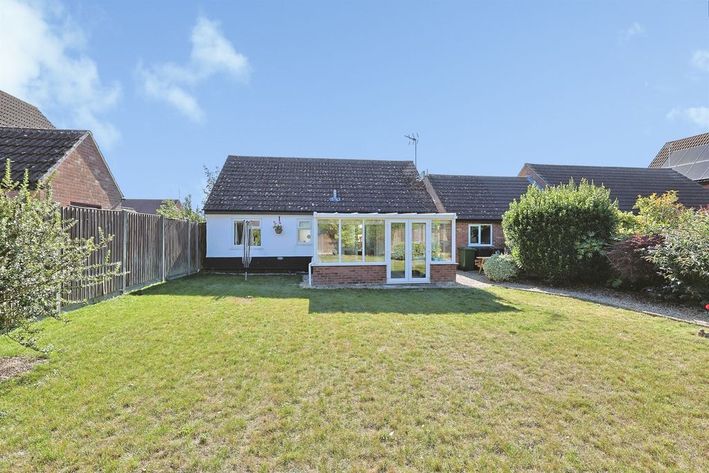 Property photo 2 of 24
