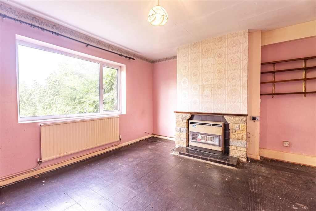 Property photo 3 of 21 Picture No. 21