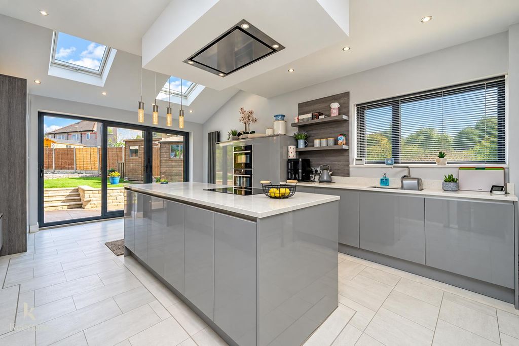 Property photo 2 of 41 2.Jpg
