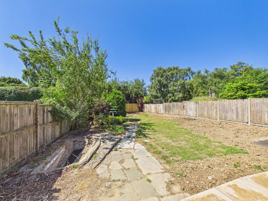 Property photo 2 of 16 Private Garden