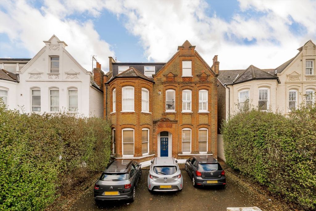 Property photo 1 of 7