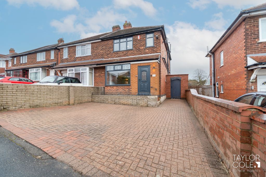 Property photo 1 of 26