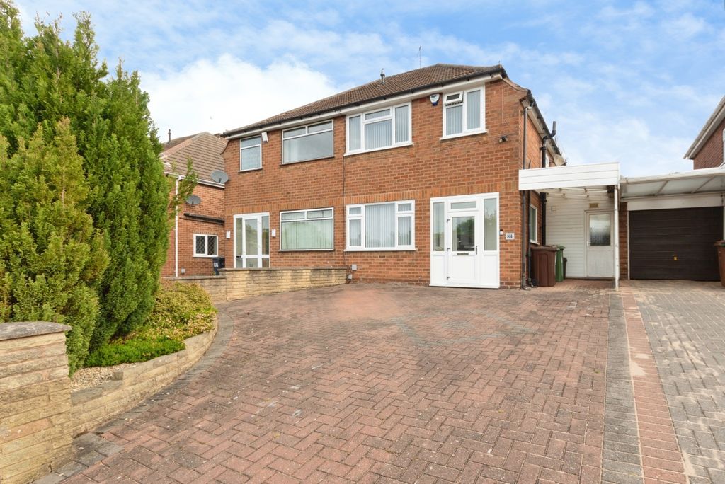 Property photo 1 of 19 Frontage