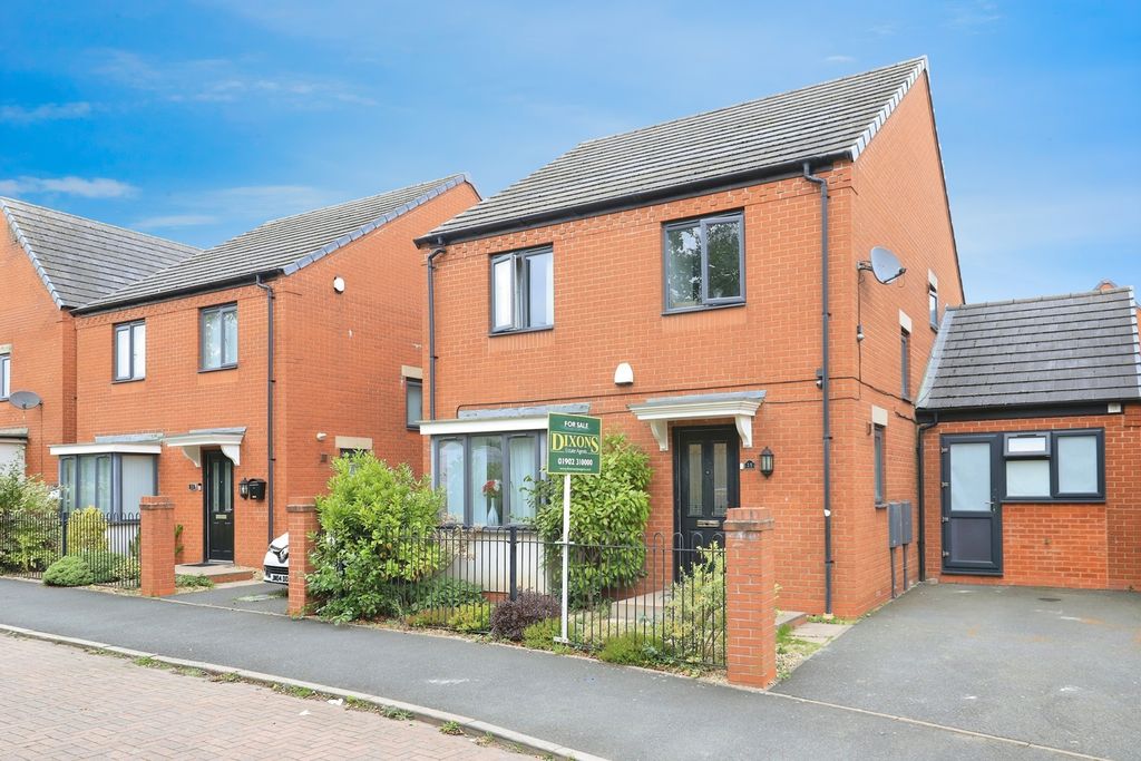 Property photo 1 of 17 Photo