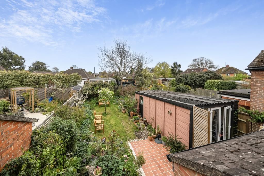 Property photo 2 of 22 Garden