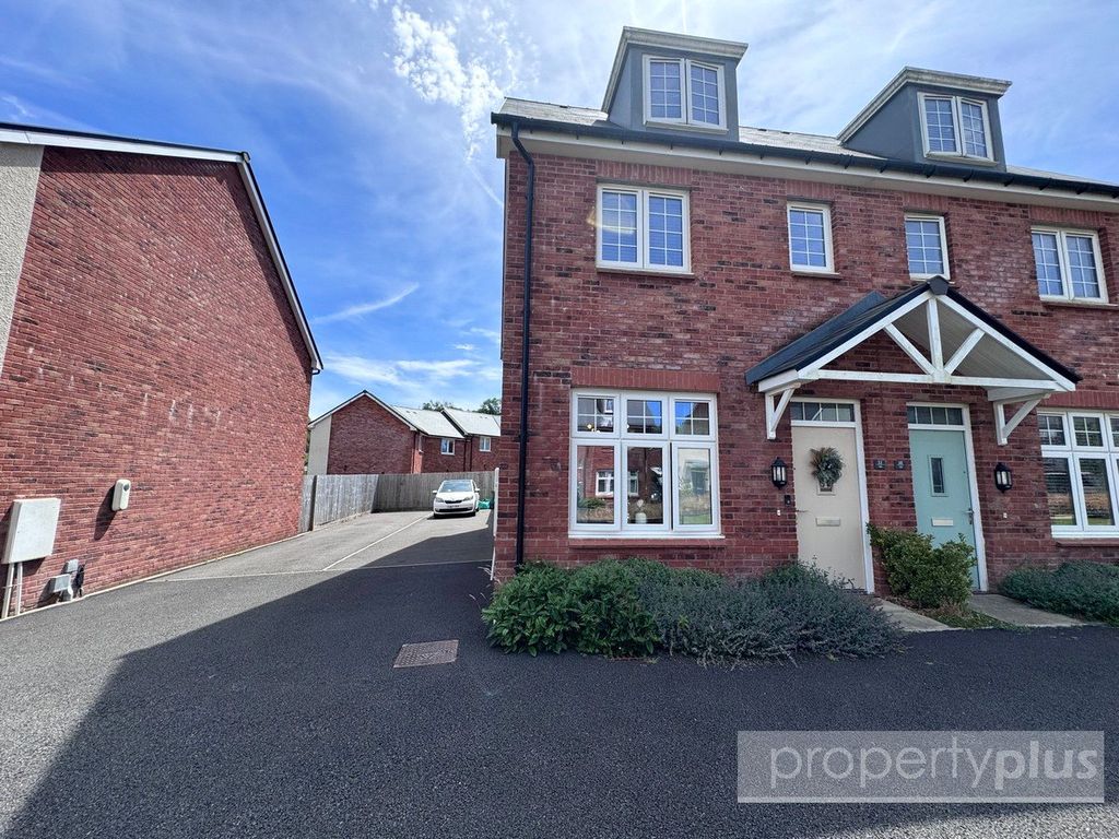 Property photo 1 of 20 Picture No. 24