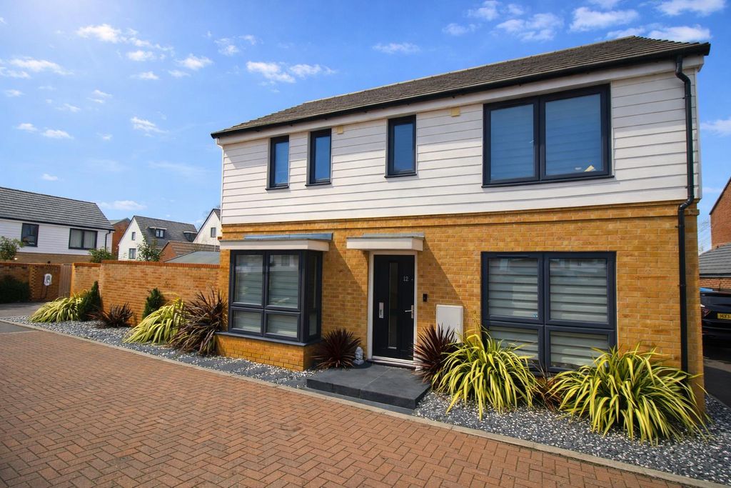 Property photo 1 of 18 Juniper Front.Png